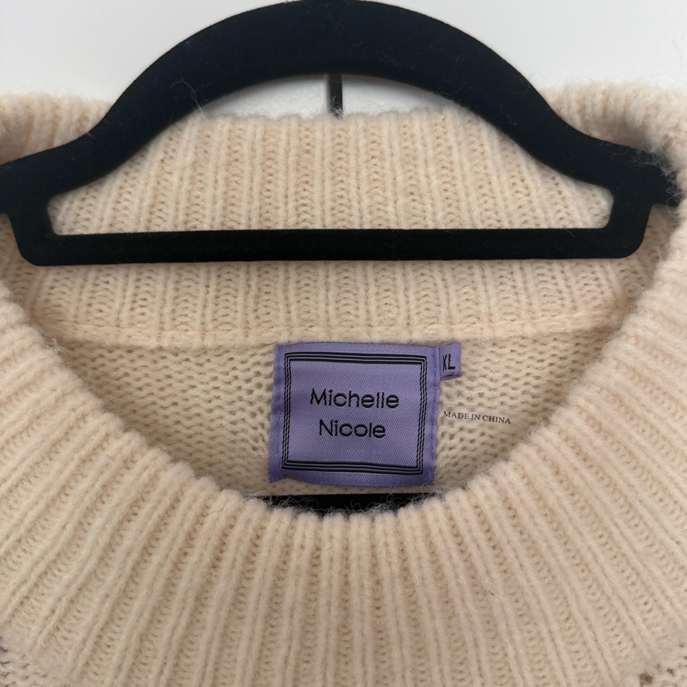 Michelle Nicole Cream and Black Cable Knit Sweater‎ - Picture 4 of 7
